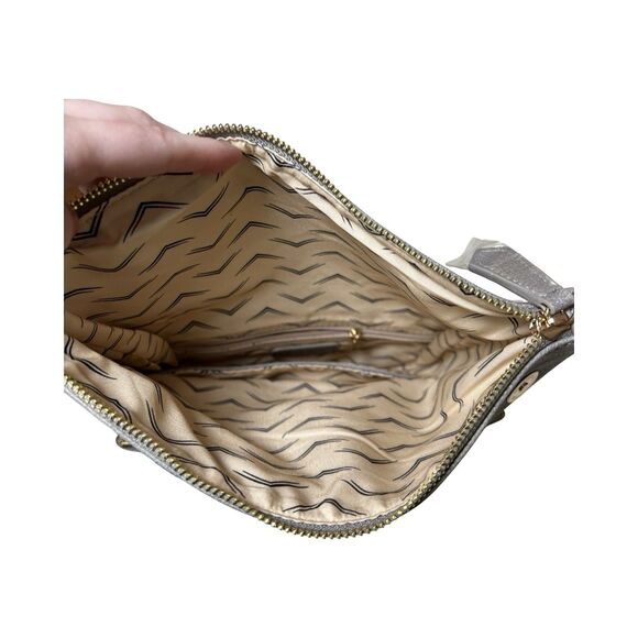 Urban Expressions Women's Megie Multi Compartment Crossbody Bag Gray Vegan Nwt - Picture 2 of 5